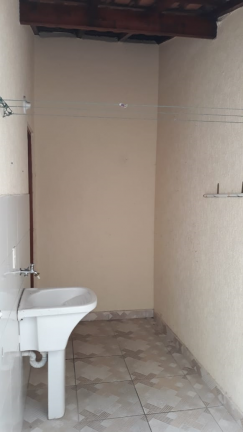 Imagem Casa com 3 Quartos à Venda, 90 m² em Caiçara - Praia Grande Imagem Casa com 3 Quartos à Venda, 90 m² em Caiçara - Praia Grande