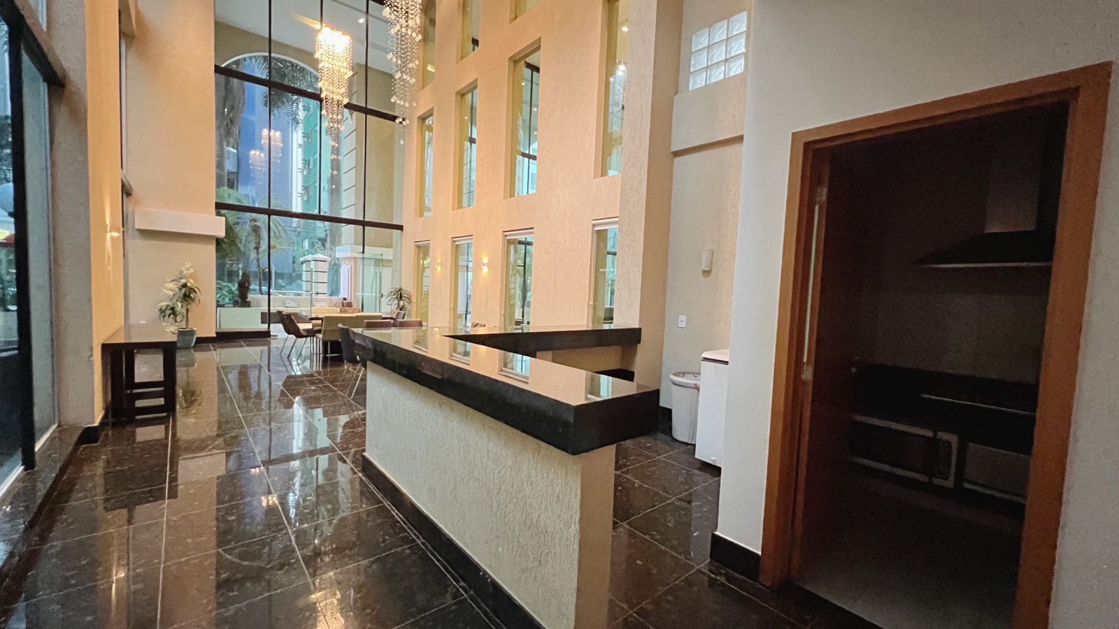 Imagem Apartamento com 3 Quartos à Venda, 108 m²em Setor Bueno - Goiânia Imagem Apartamento com 3 Quartos à Venda, 108 m²em Setor Bueno - Goiânia