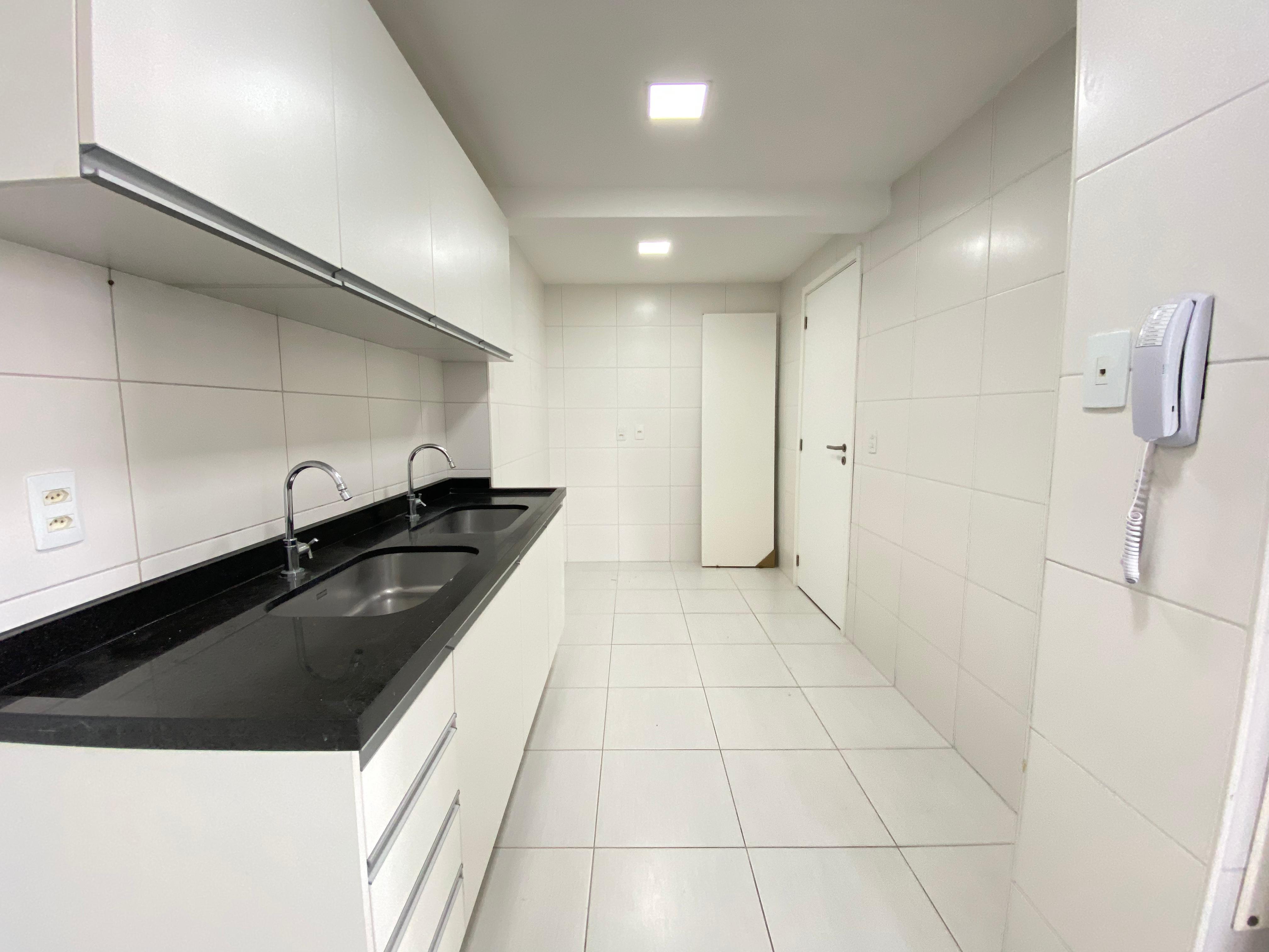 Imagem Apartamento com 4 Quartos à Venda, 136 m²em Boa Viagem - Recife