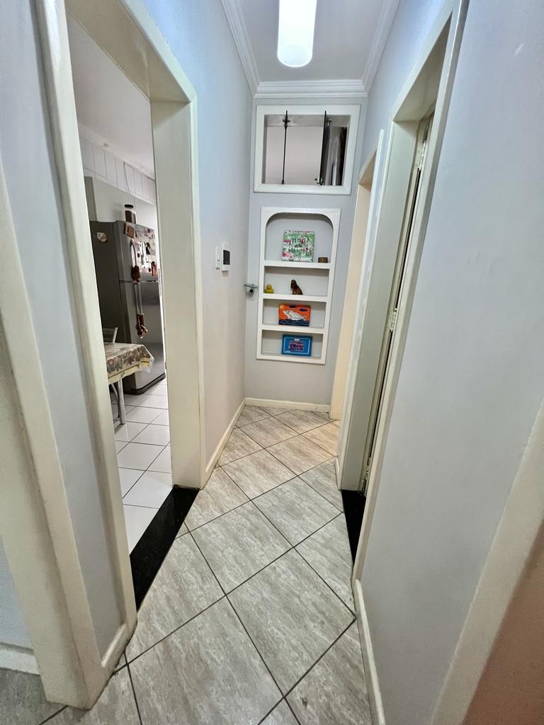 Imagem Casa com 5 Quartos à Venda, 250 m²em Marambaia - Belém