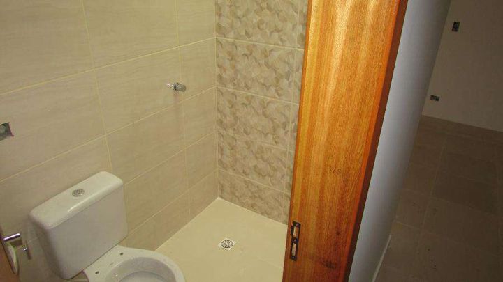 Imagem Casa com 2 Quartos à Venda, 38 m² em Tatuquara - Curitiba