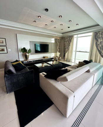 Imagem Apartamento com 4 Quartos à Venda, 281 m² em Meia Praia - Itapema