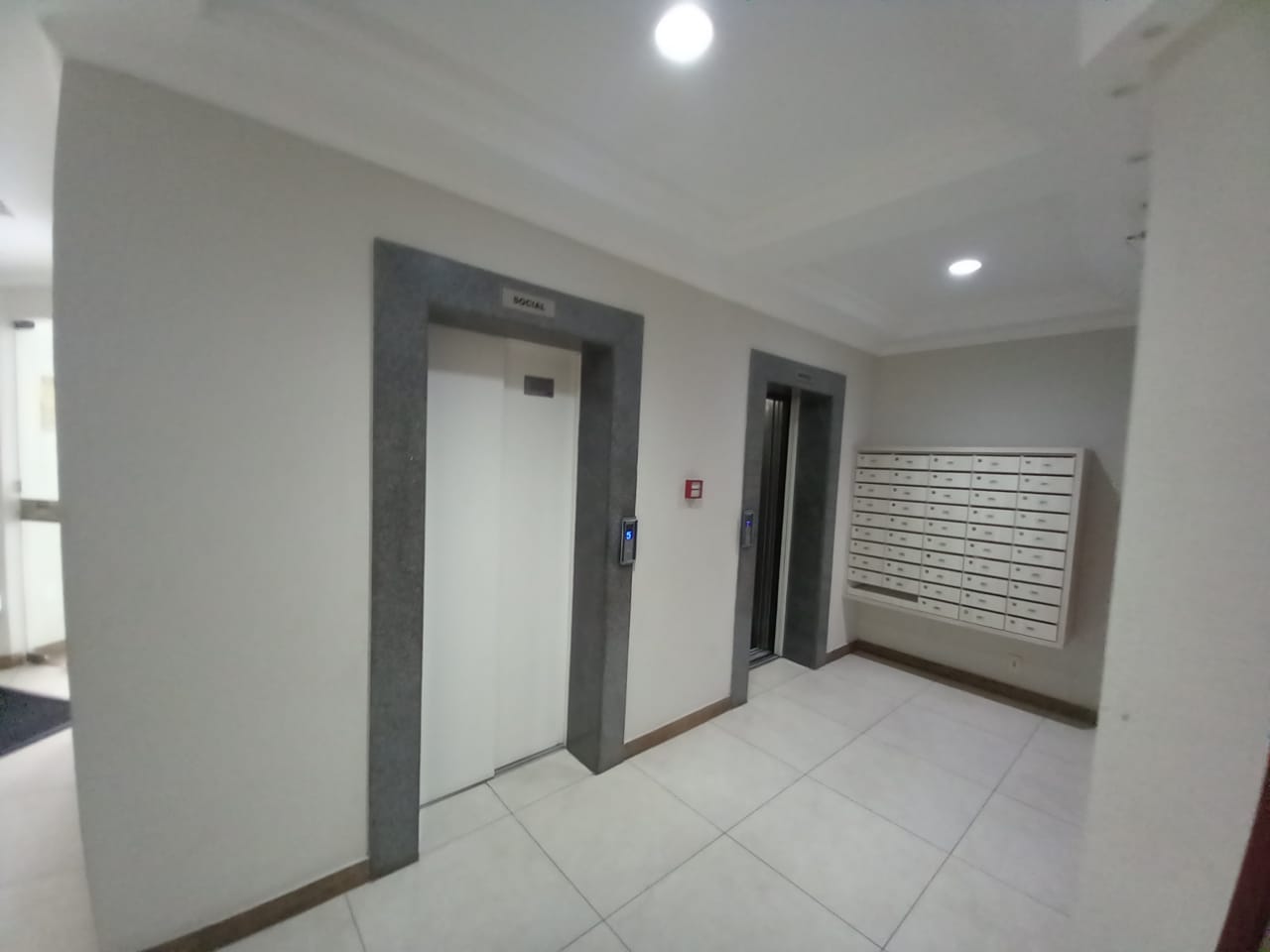 Imagem Apartamento com 2 Quartos à Venda, 57 m²em Itacorubi - Florianópolis Imagem Apartamento com 2 Quartos à Venda, 57 m²em Itacorubi - Florianópolis