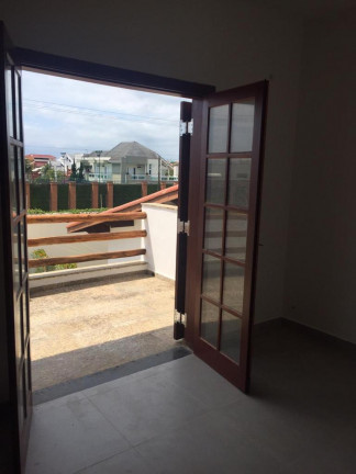 Imagem Casa de Condomínio com 3 Quartos à Venda, 270 m² em Boungainvillé II - Peruíbe Imagem Casa de Condomínio com 3 Quartos à Venda, 270 m² em Boungainvillé II - Peruíbe