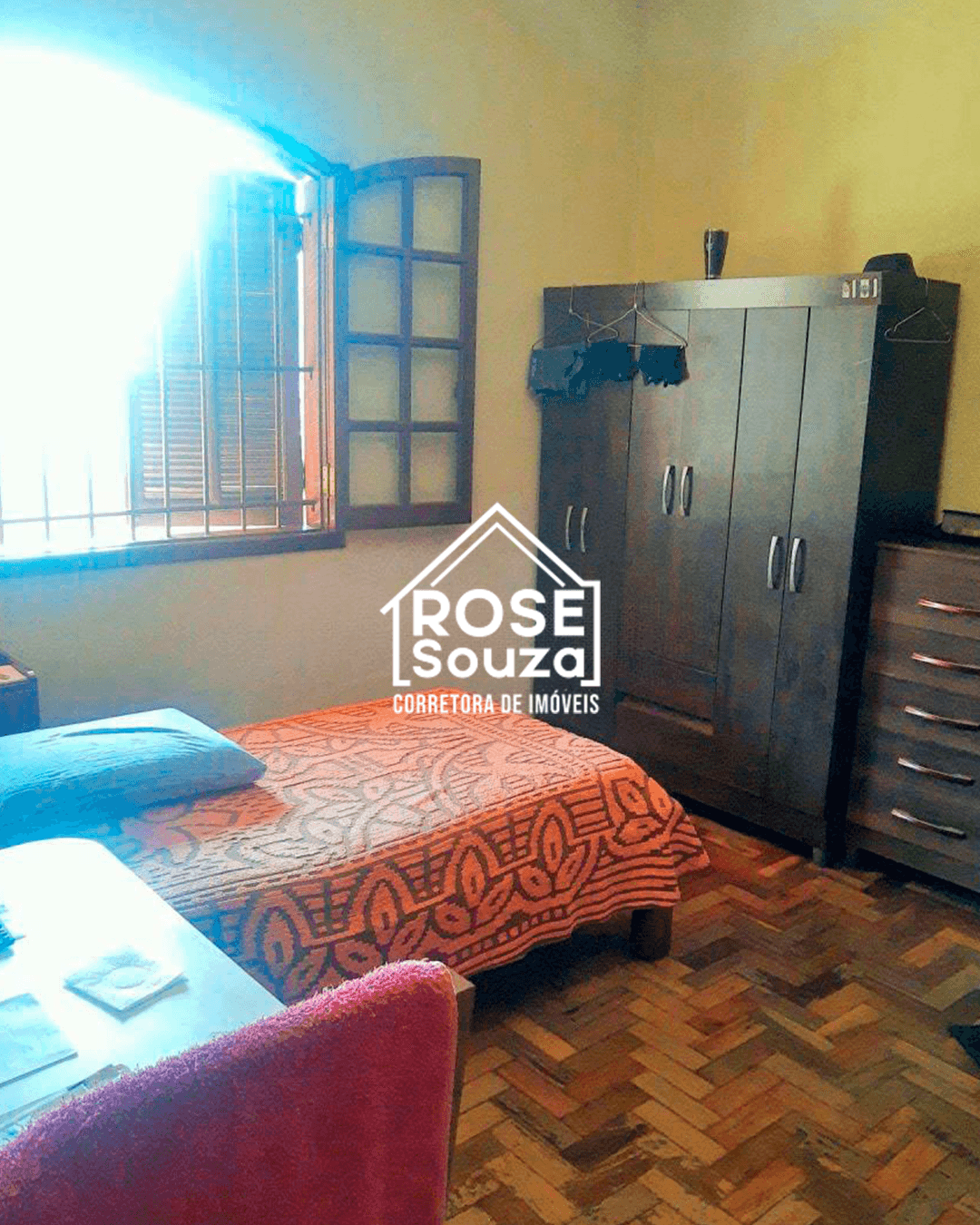 Imagem Casa com 3 Quartos à Venda, 145 m²em Alto dos Pinheiros - Belo Horizonte