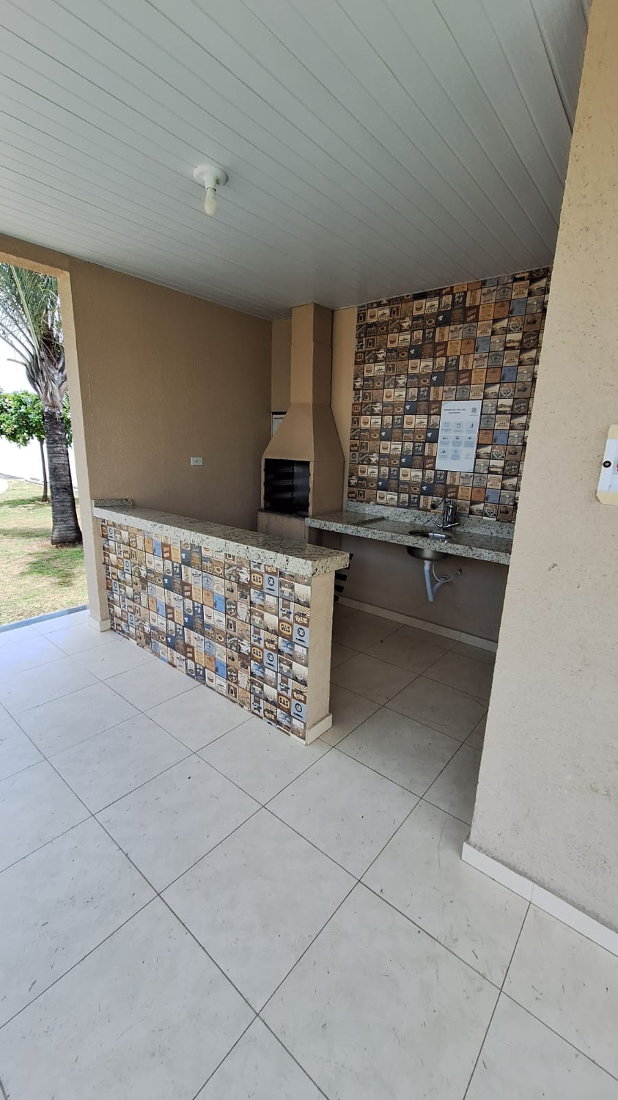 Imagem Casa com 2 Quartos à Venda, 44 m²em Vila São Benedito - Pindamonhangaba