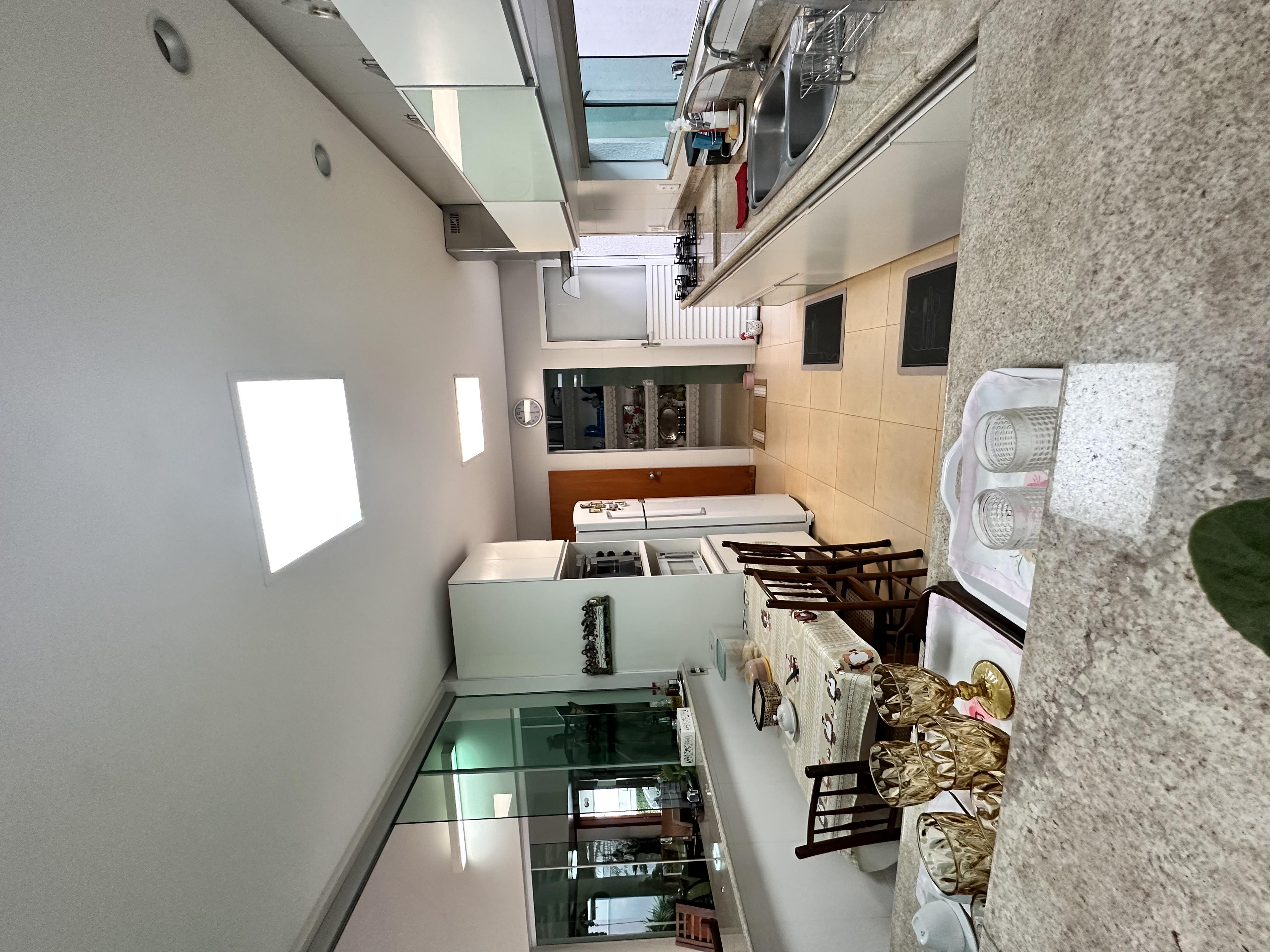 Imagem Casa de Condomínio com 4 Quartos à Venda, 345 m²em Jardins Milão - Goiânia Imagem Casa de Condomínio com 4 Quartos à Venda, 345 m²em Jardins Milão - Goiânia