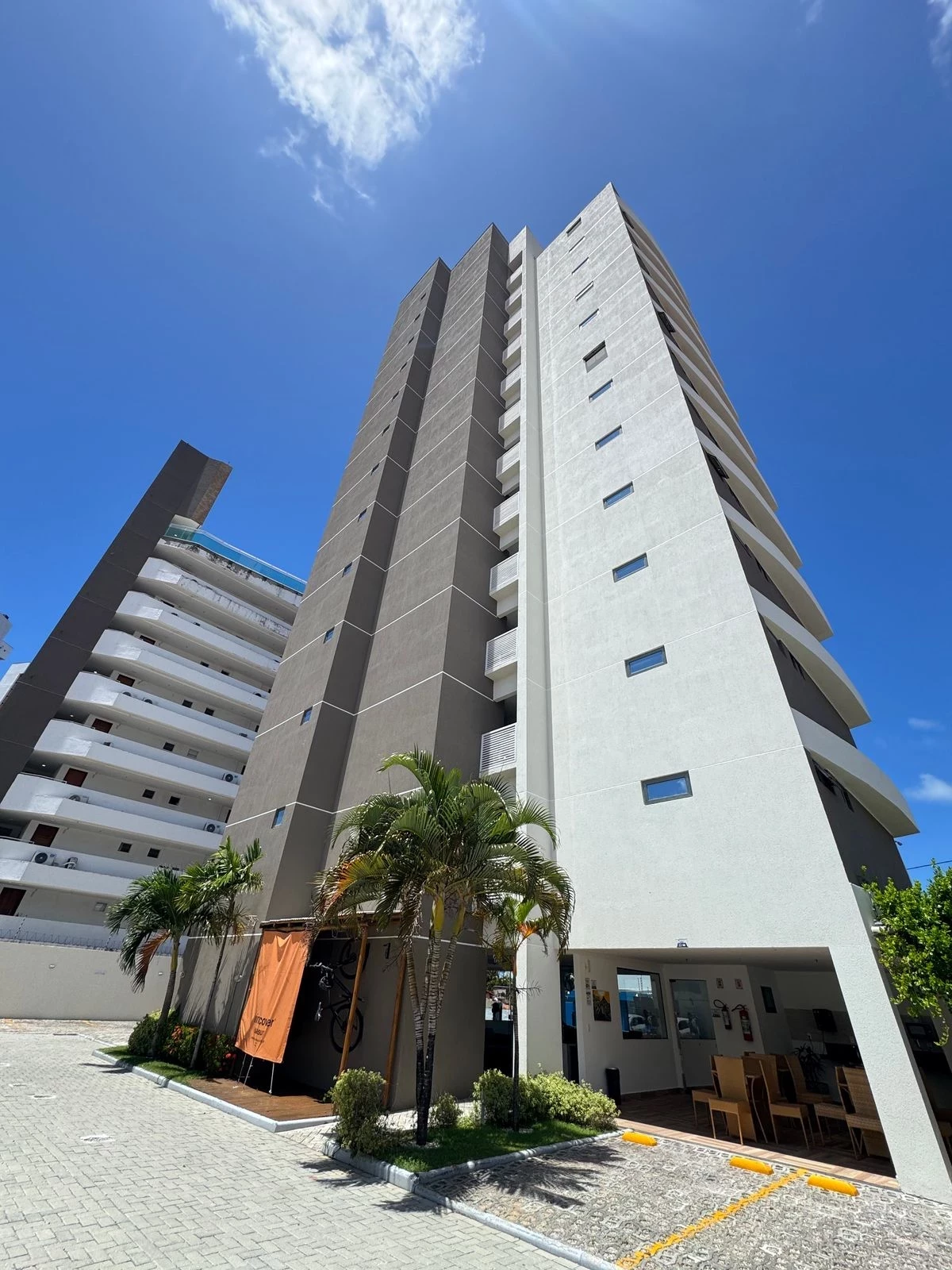 Flat com 1 Quarto à Venda, 84 m² em Ponta Negra - Natal