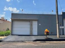 Casa com 4 Quartos à Venda, 272 m²em Presidente Roosevelt - Uberlândia