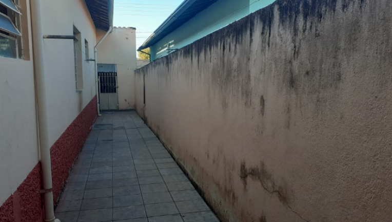 Imagem Casa com 3 Quartos à Venda, 234 m² em Vila Crispim - Cruzeiro Imagem Casa com 3 Quartos à Venda, 234 m² em Vila Crispim - Cruzeiro