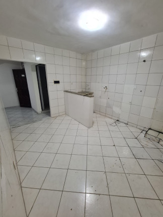 Imagem Edifício Residencial com 6 Quartos à Venda, 136 m² em Itapuã - Salvador Imagem Edifício Residencial com 6 Quartos à Venda, 136 m² em Itapuã - Salvador