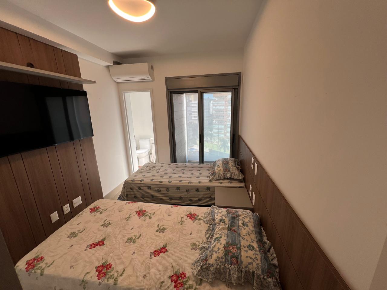 Imagem Apartamento com 3 Quartos para Temporada, 143 m² em Riviera - Bertioga Imagem Apartamento com 3 Quartos para Temporada, 143 m² em Riviera - Bertioga