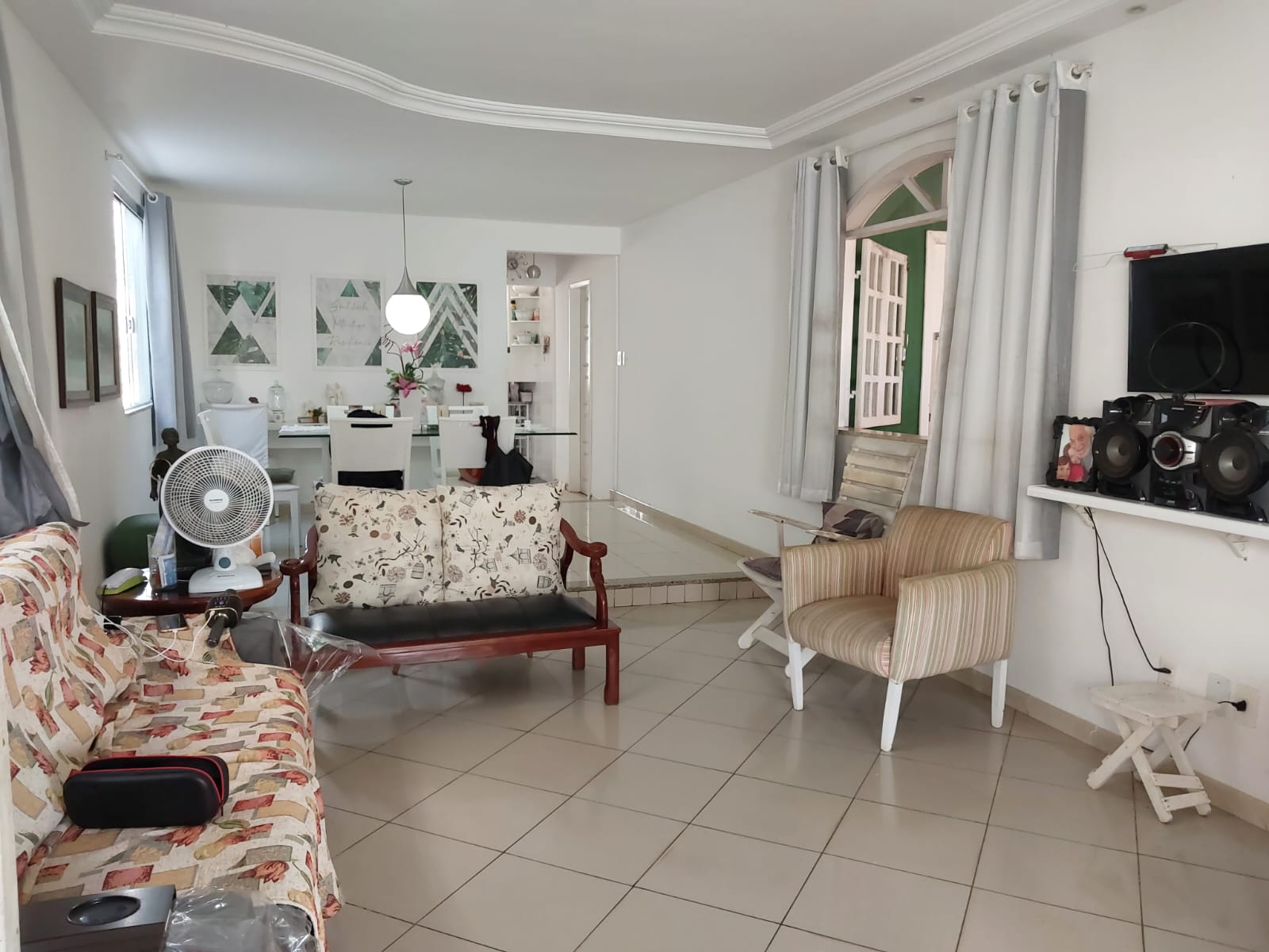 Imagem Casa de Condomínio com 4 Quartos à Venda, 250 m²em Jardim Placaford - Salvador Imagem Casa de Condomínio com 4 Quartos à Venda, 250 m²em Jardim Placaford - Salvador