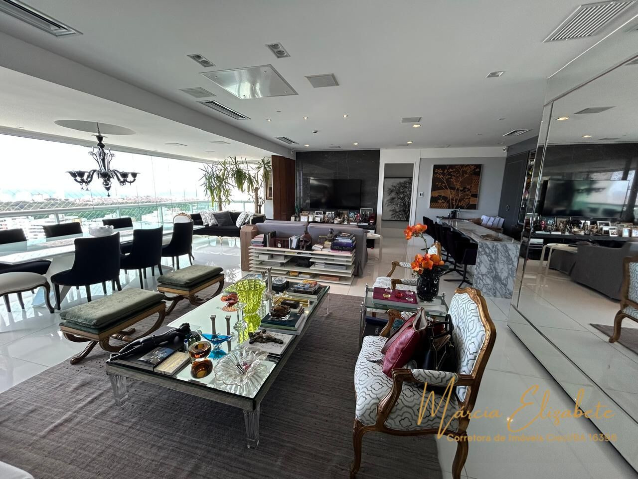 Apartamento com 4 Quartos à Venda, 185 m² em Itaigara - Salvador