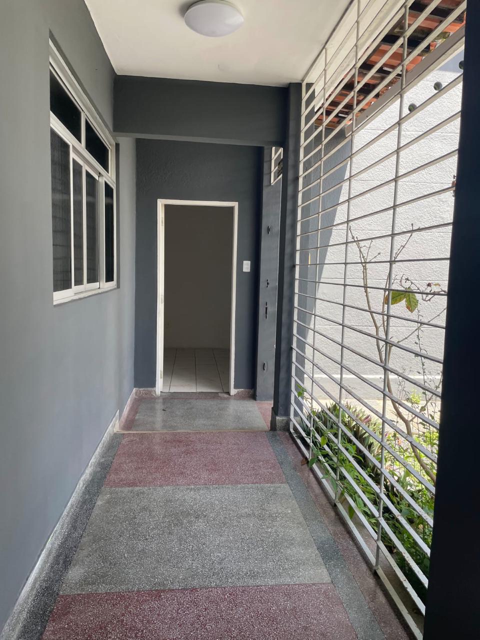 Imagem Casa com 3 Quartos à Venda, 425 m² em Tamarineira - Recife Imagem Casa com 3 Quartos à Venda, 425 m² em Tamarineira - Recife