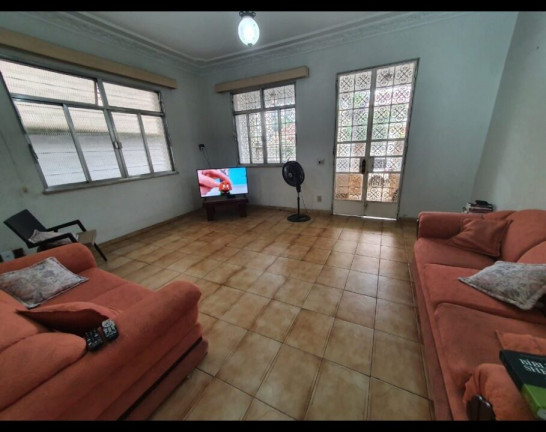 Imagem Casa com 6 Quartos à Venda, 346 m² em Méier - Rio De Janeiro