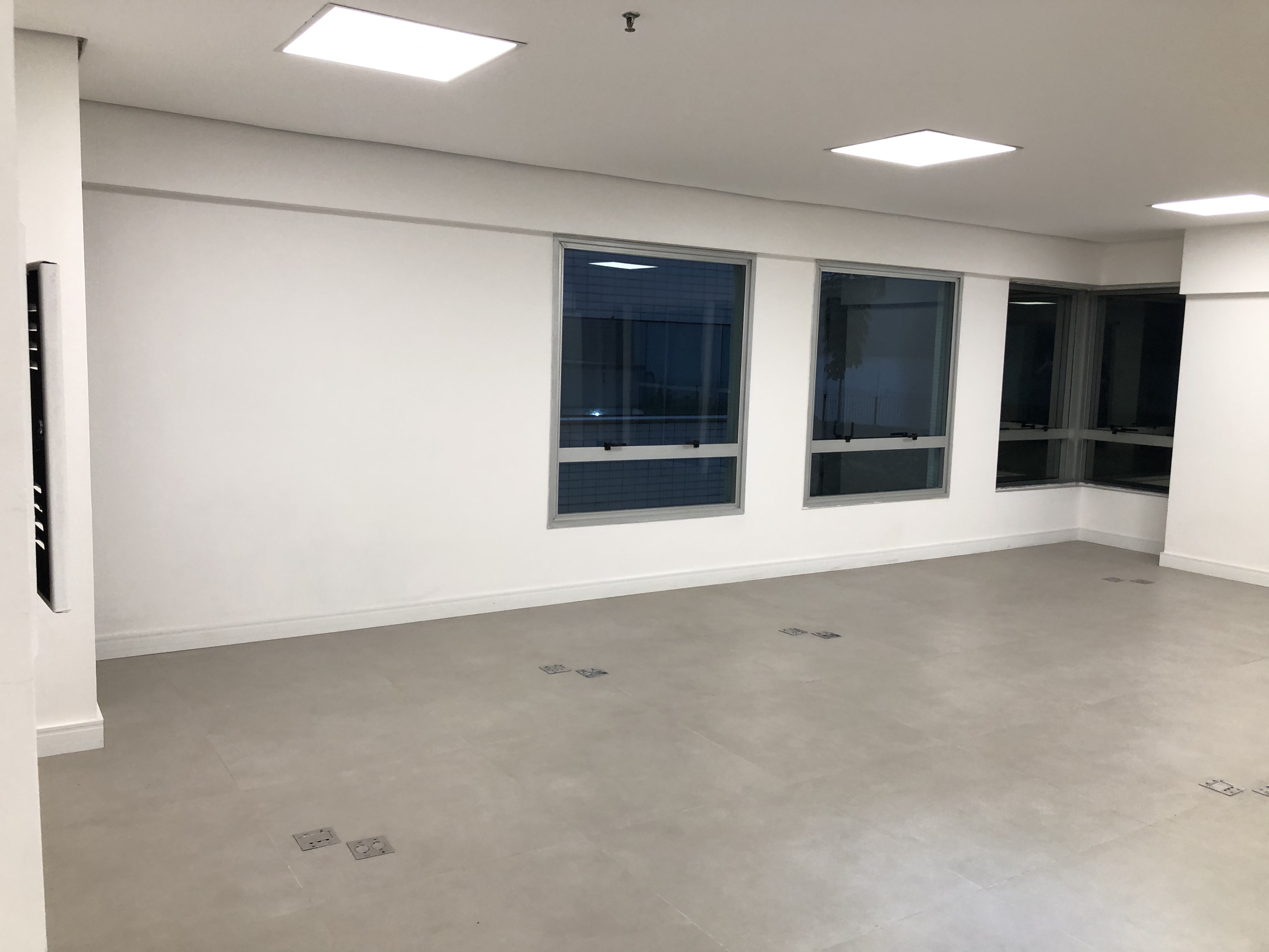 Imagem Sala Comercial à Venda ou Locação, 96 m² em Consolação - São Paulo
