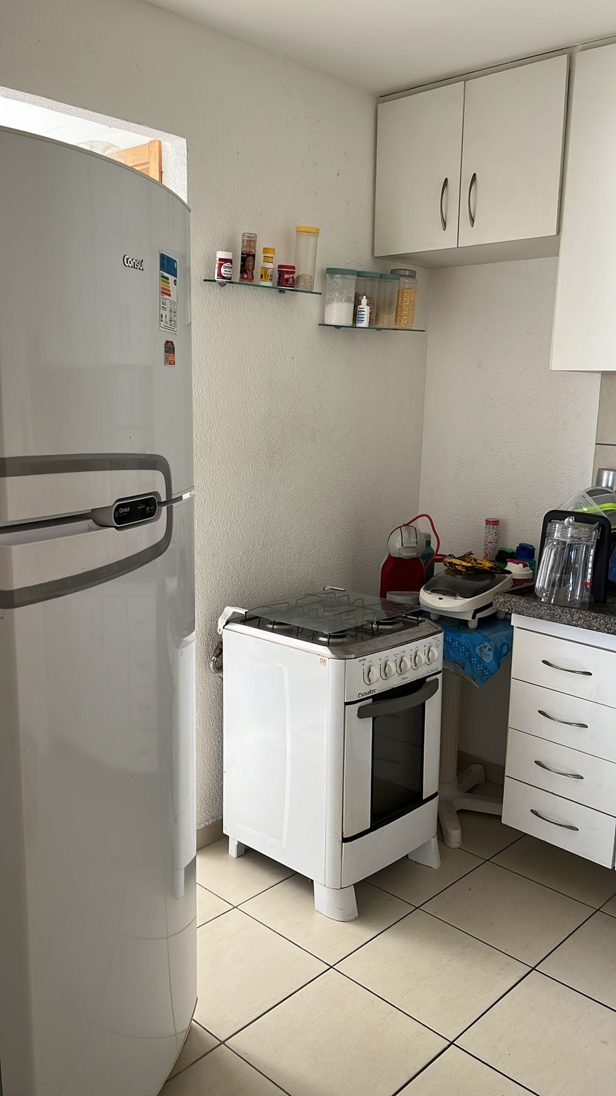 Imagem Apartamento com 3 Quartos para Alugar, 80 m²em Centro  - Lauro de Freitas 