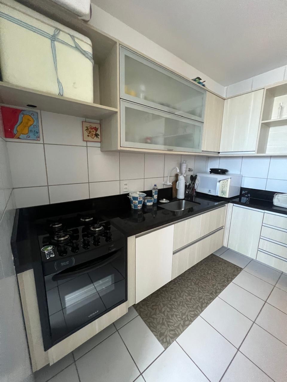 Imagem Apartamento com 3 Quartos para Alugar, 83 m²em Buraquinho - Lauro de Freitas