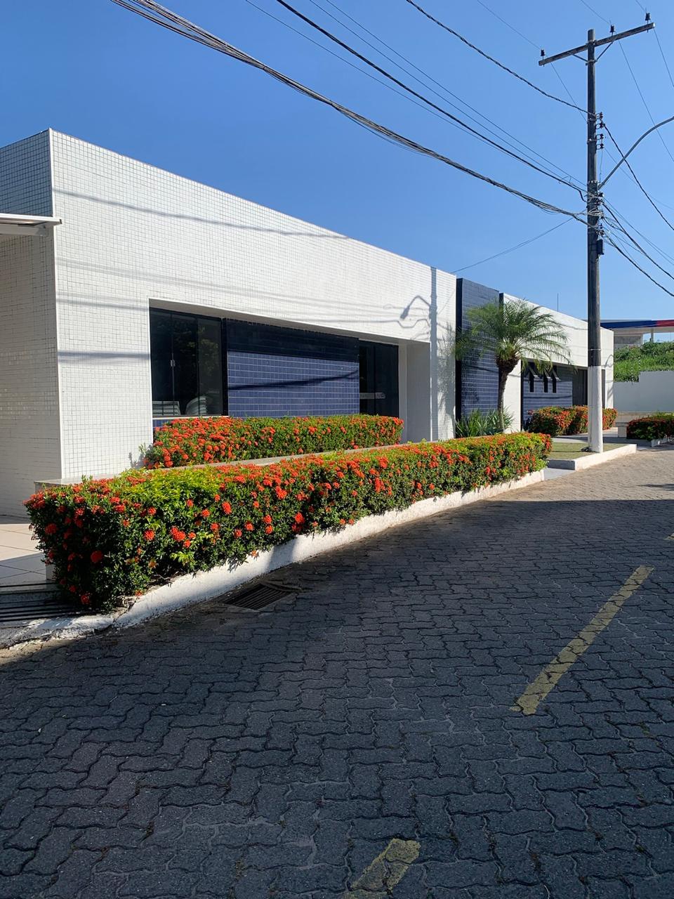 Imagem Casa de Condomínio com 5 Quartos à Venda, 220 m²em Piatã - Salvador Imagem Casa de Condomínio com 5 Quartos à Venda, 220 m²em Piatã - Salvador