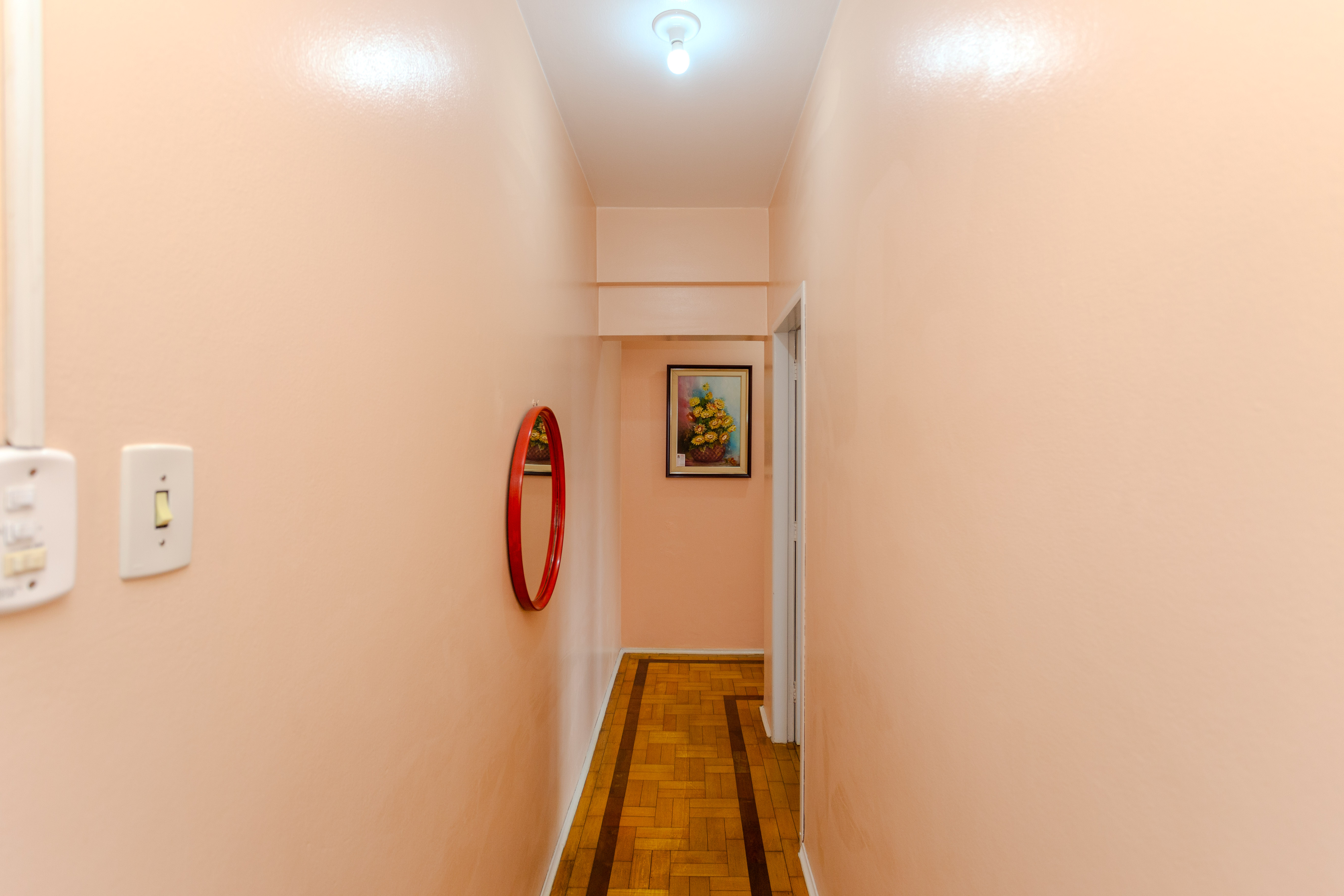 Imagem Apartamento com 2 Quartos à Venda, Locação ou Temporada, 80 m² em Centro - Santa Maria Imagem Apartamento com 2 Quartos à Venda, Locação ou Temporada, 80 m² em Centro - Santa Maria