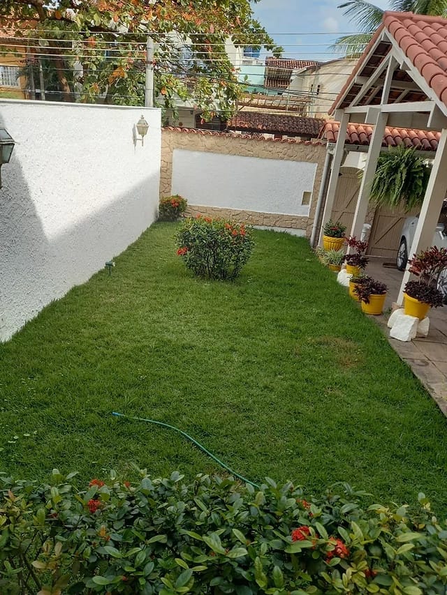 Imagem Casa de Condomínio com 4 Quartos à Venda, 287 m²em Freguesia (Jacarepaguá) - Rio de Janeiro