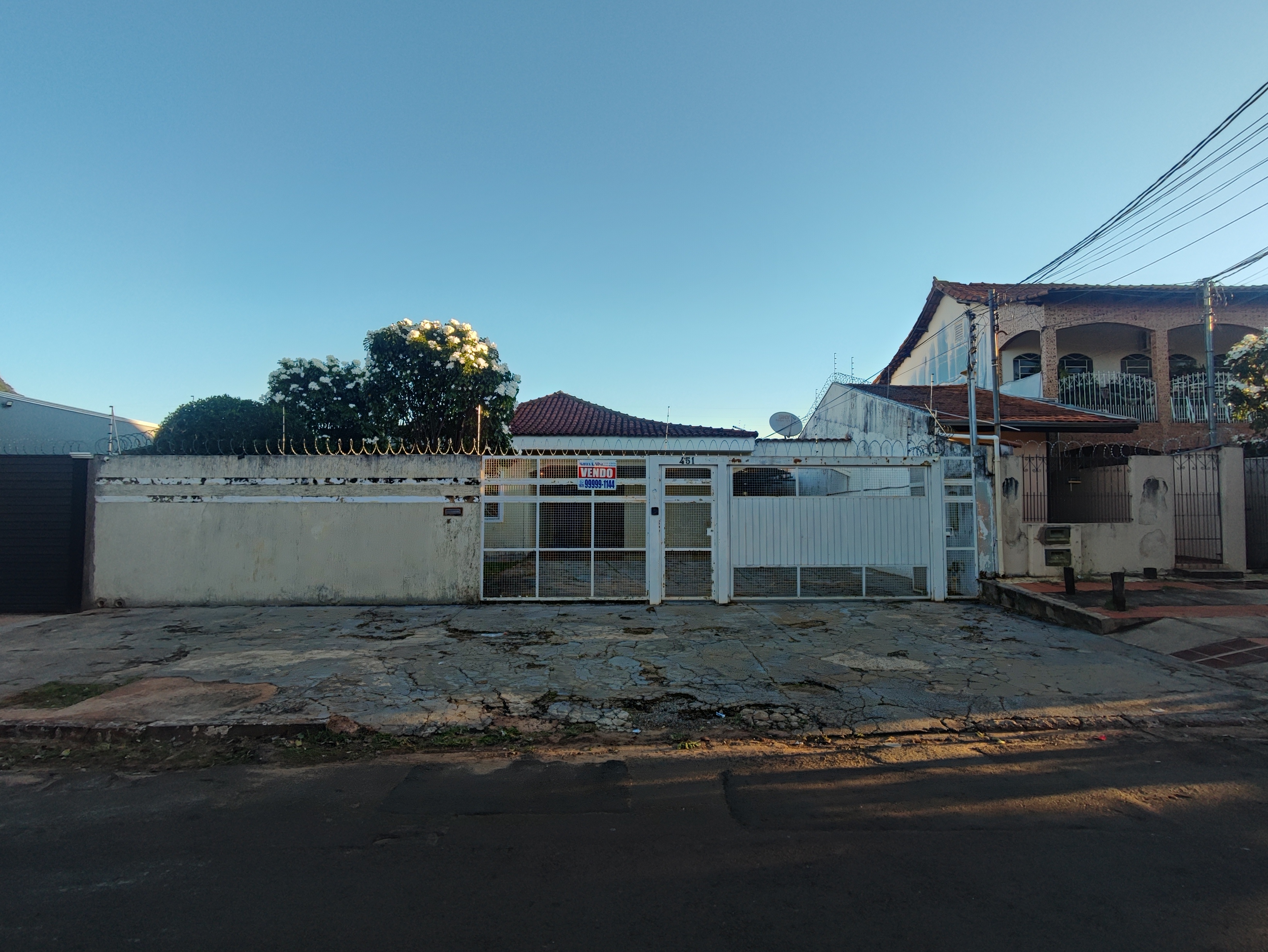 Imagem Casa com 3 Quartos à Venda, 280 m² em Vila Bandeirante - Campo Grande Imagem Casa com 3 Quartos à Venda, 280 m² em Vila Bandeirante - Campo Grande