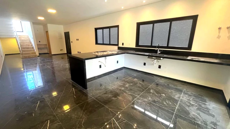 Imagem Sobrado com 3 Quartos à Venda ou Locação, 160 m² em Vila Petrópolis - Atibaia Imagem Sobrado com 3 Quartos à Venda ou Locação, 160 m² em Vila Petrópolis - Atibaia