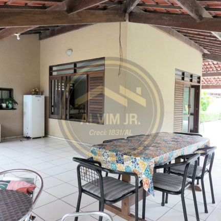 Imagem Casa de Condomínio com 3 Quartos à Venda, 269 m² em Petrópolis - Maceió