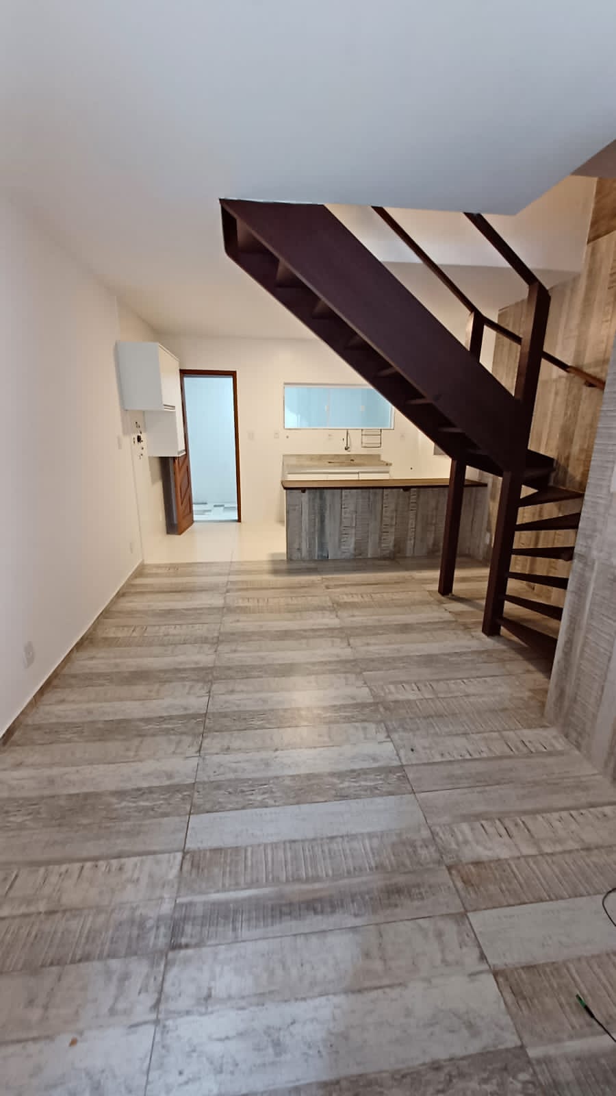 Imagem Casa com 3 Quartos para Alugar, em Buraquinho - Lauro de Freitas