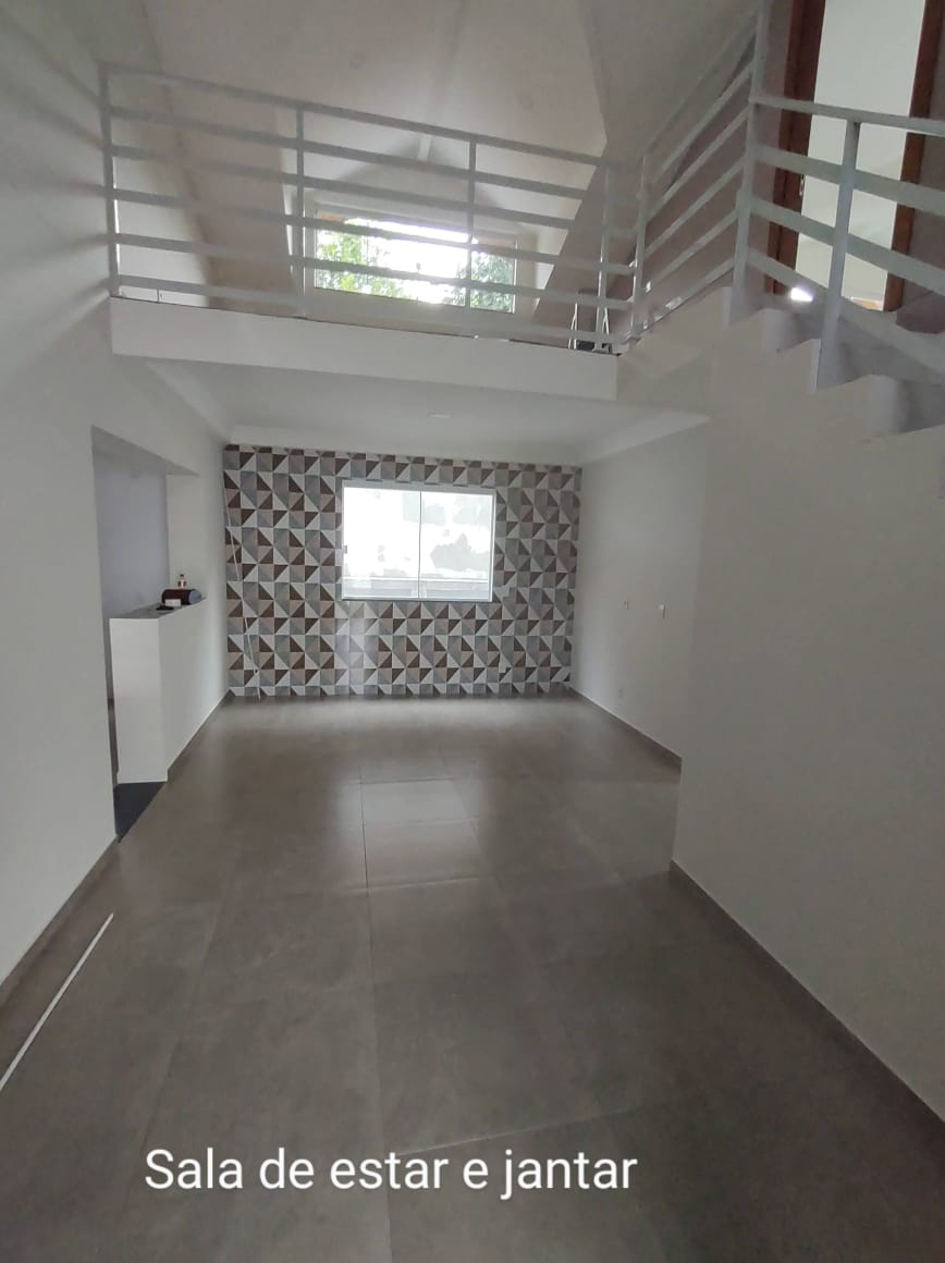 Imagem Casa com 4 Quartos à Venda, 140 m²em Ingleses do Rio Vermelho - Florianópolis