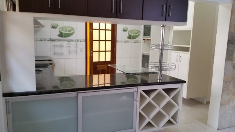Imagem Sobrado com 3 Quartos para Alugar,  em Vila Mariana - São Paulo