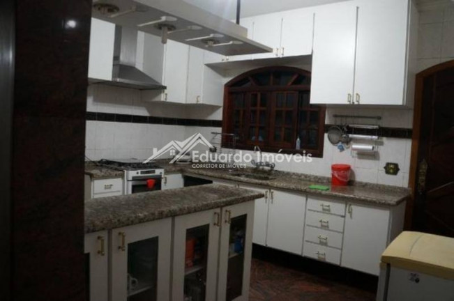 Imagem Sobrado com 3 Quartos para Alugar, 400 m² em Parque Jaçatuba - Santo André Imagem Sobrado com 3 Quartos para Alugar, 400 m² em Parque Jaçatuba - Santo André