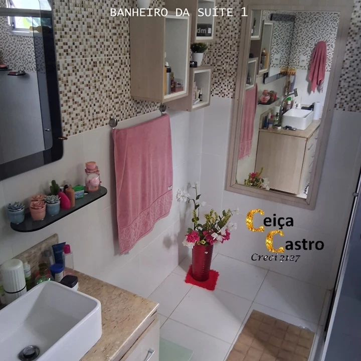 Imagem Casa com 7 Quartos à Venda, 300 m² em Alvorada - Manaus