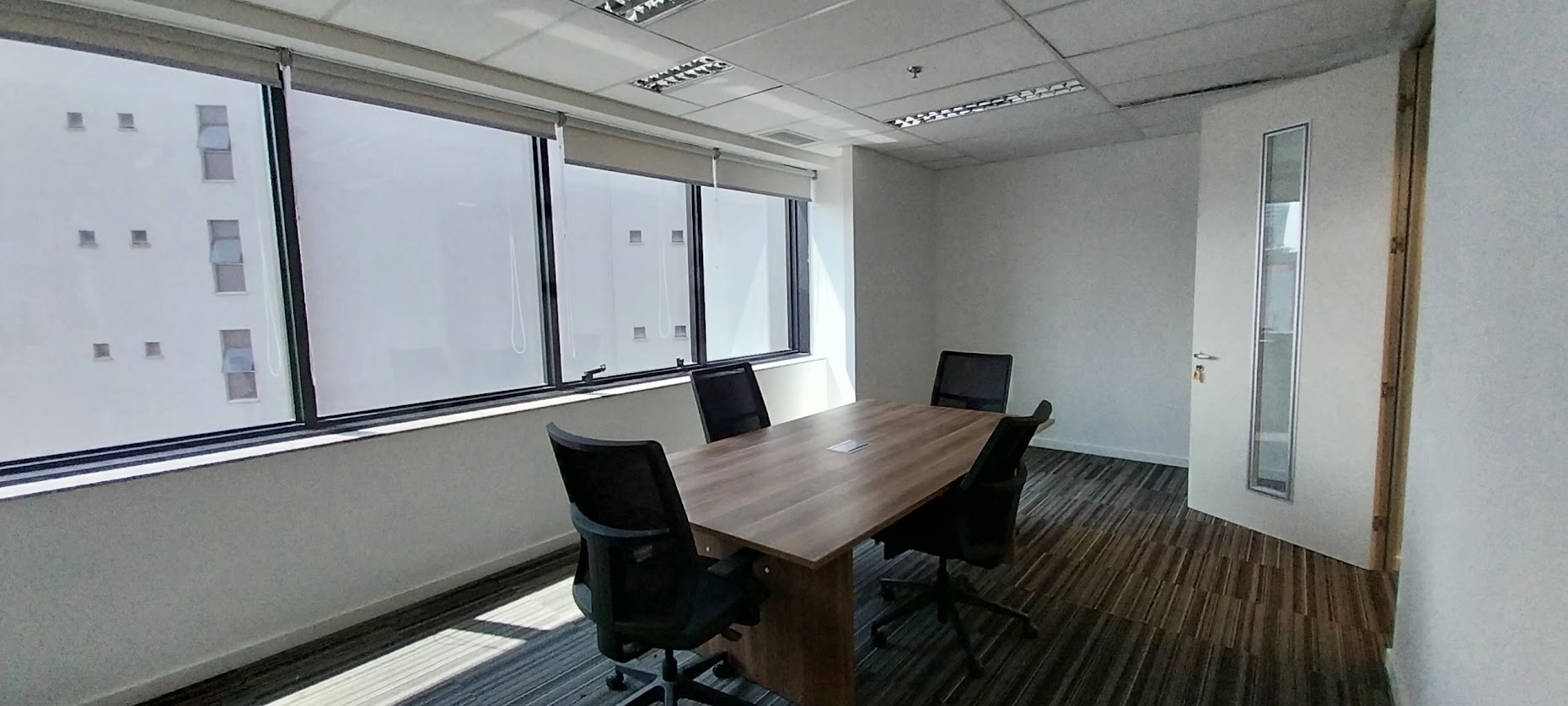 Imóvel Comercial para Alugar, 137 m²em Jardim Paulistano - São Paulo