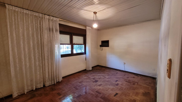 Imagem Casa com 3 Quartos à Venda,  em Cristo Rei - São Leopoldo