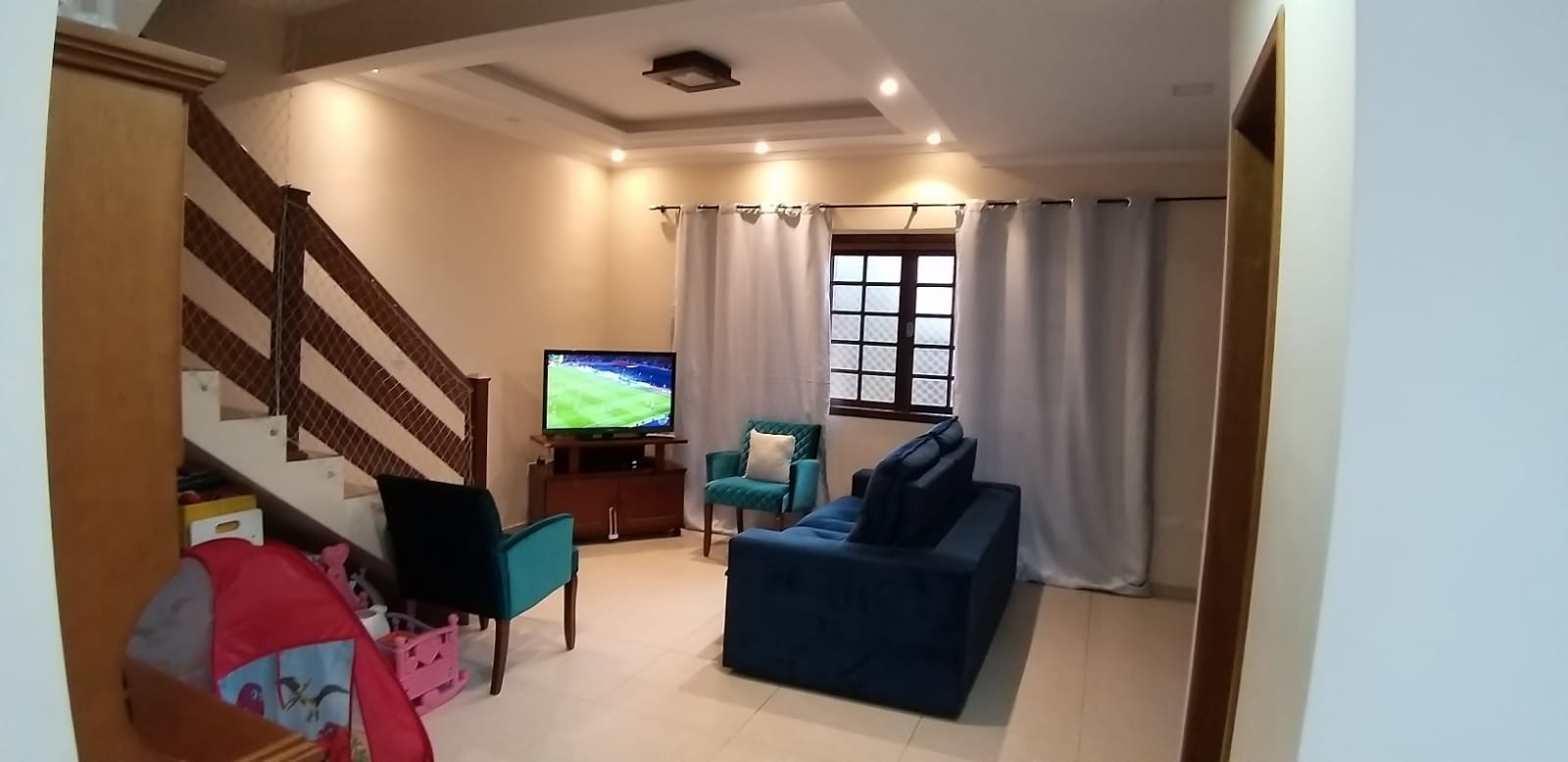 Imagem Casa com 3 Quartos à Venda, 159 m² em Laranjeiras - Caieiras Imagem Casa com 3 Quartos à Venda, 159 m² em Laranjeiras - Caieiras