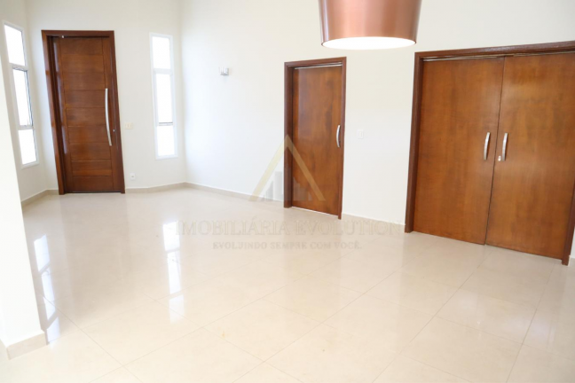 Imagem Casa de Condomínio com 3 Quartos à Venda, 200 m² em Helvétia Polo Country - Indaiatuba Imagem Casa de Condomínio com 3 Quartos à Venda, 200 m² em Helvétia Polo Country - Indaiatuba