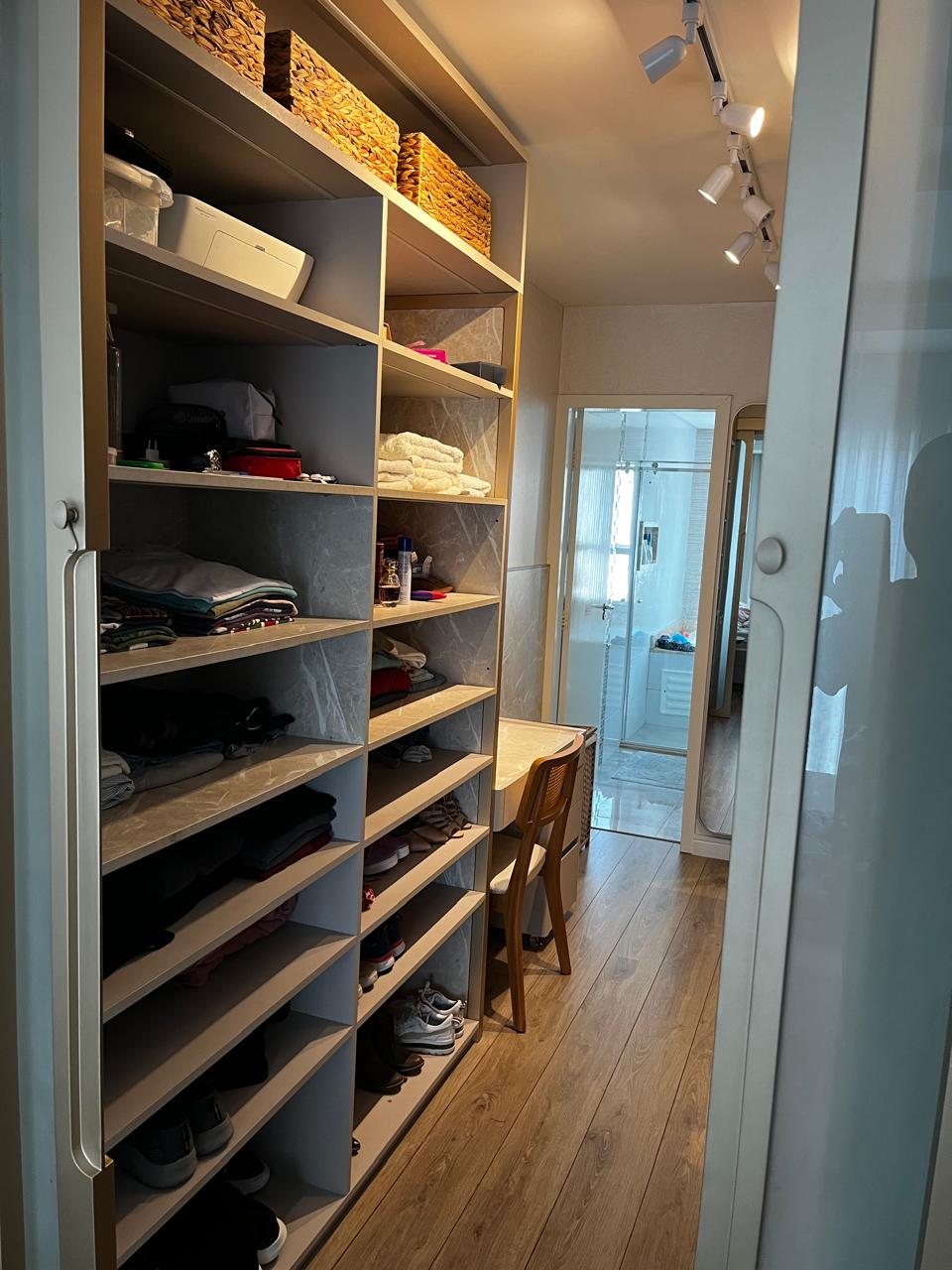 Imagem Casa com 3 Quartos à Venda, 265 m²em Abranches - Curitiba Imagem Casa com 3 Quartos à Venda, 265 m²em Abranches - Curitiba