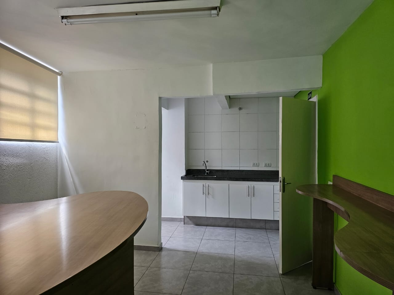 Imagem Galpão para Alugar, 600 m² em Vila Anastácio - São Paulo Imagem Galpão para Alugar, 600 m² em Vila Anastácio - São Paulo