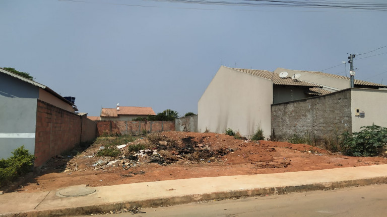 Terreno à Venda,  em Independência - 2º Complemento - Aparecida de Goiânia
