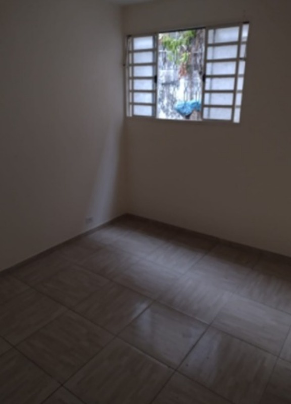 Casa com 2 Quartos para Alugar, 45 m²em Jardim Cachoeira - São Paulo