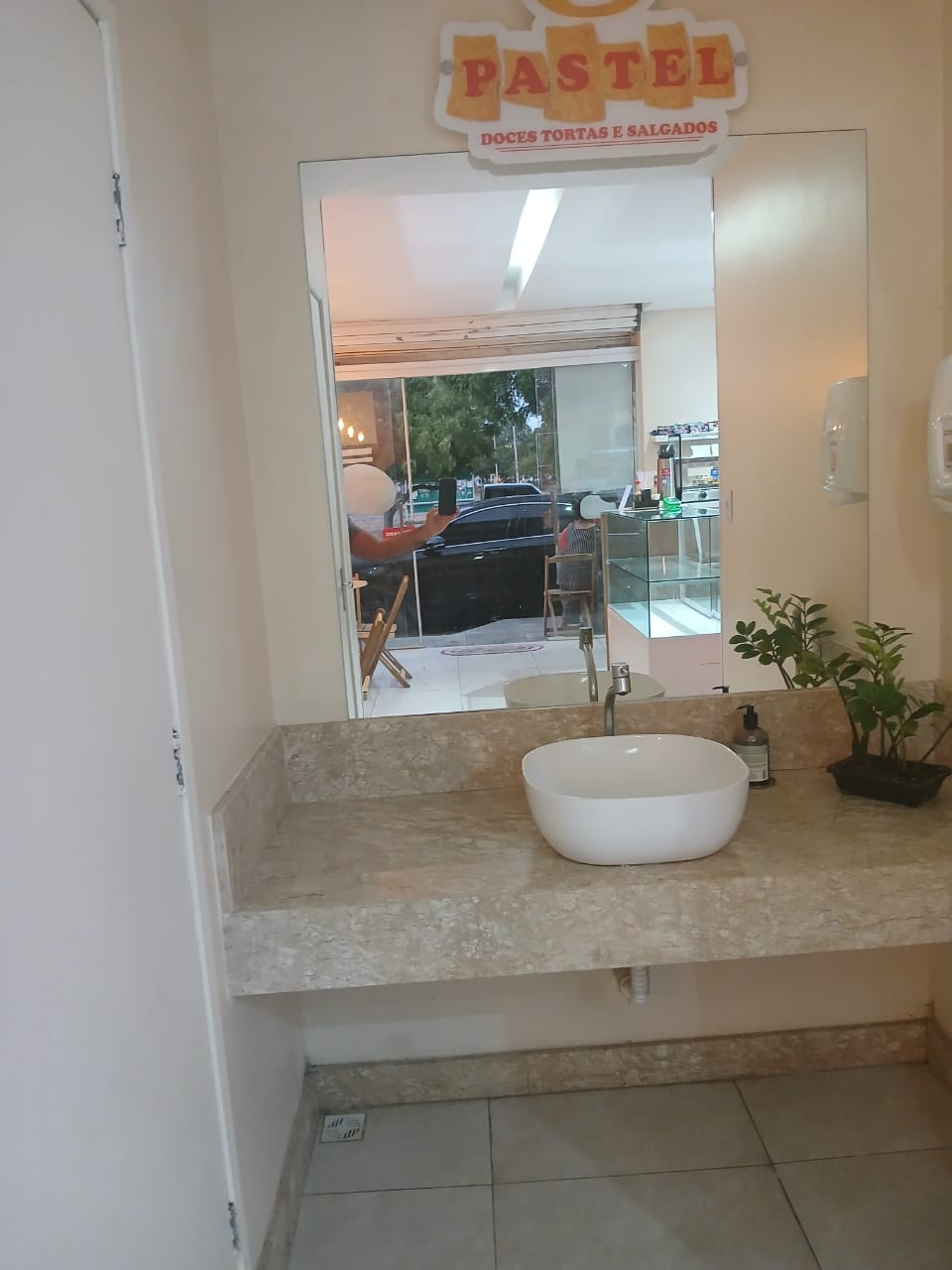 Imagem Ponto Comercial à Venda, 30 m²em Aruana - Aracaju Imagem Ponto Comercial à Venda, 30 m²em Aruana - Aracaju