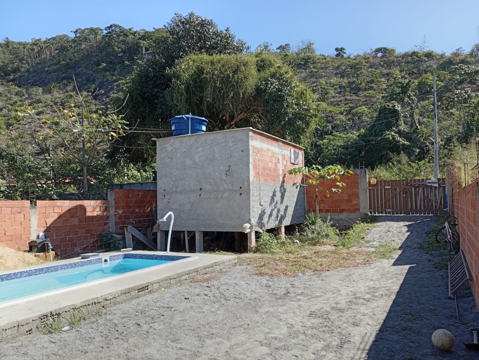 Imagem Casa com 3 Quartos à Venda, 360 m² em Jardim Atlântico Oeste (Itaipuaçu) - Maricá