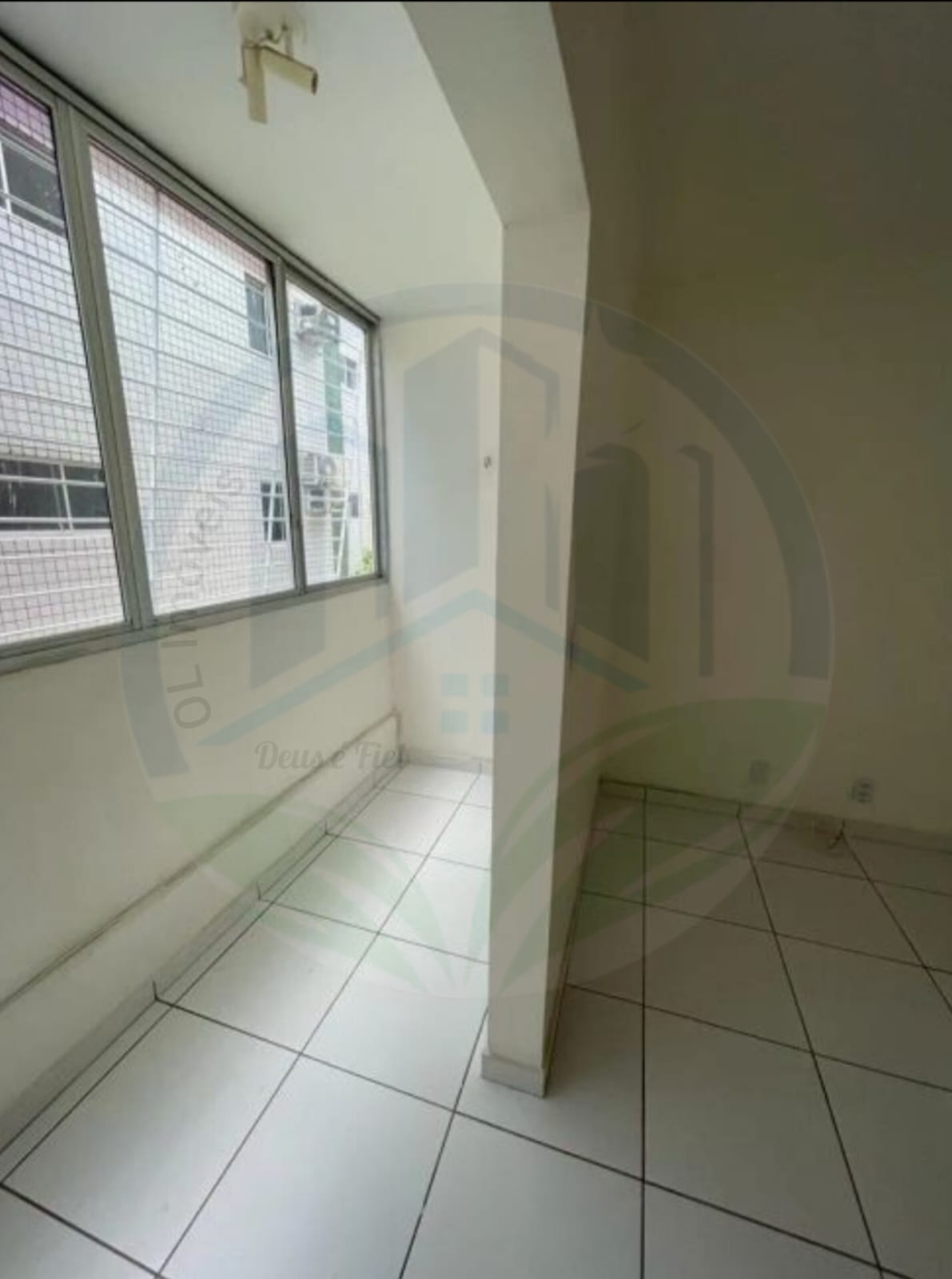 Imagem Apartamento com 3 Quartos à Venda, 95 m² em Várzea - Recife
