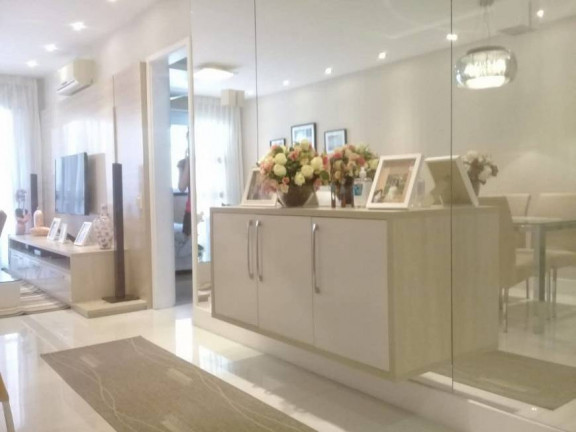 Imagem Apartamento com 2 Quartos à Venda,  em Barra da Tijuca - Rio de Janeiro