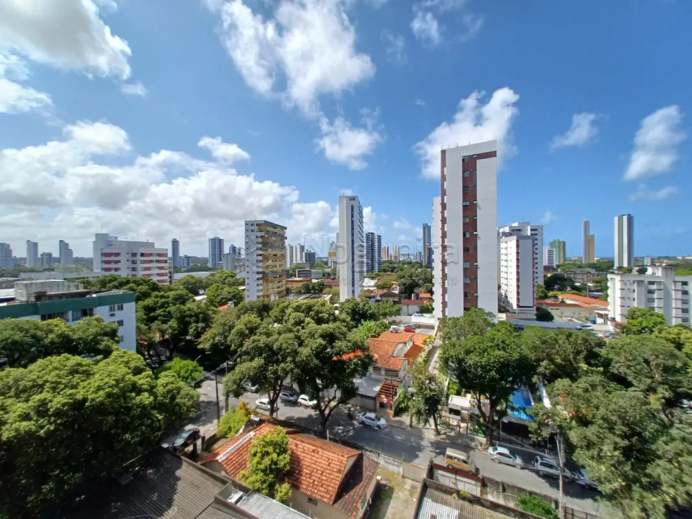 Imagem Apartamento com 2 Quartos à Venda, 61 m²em Espinheiro - Recife