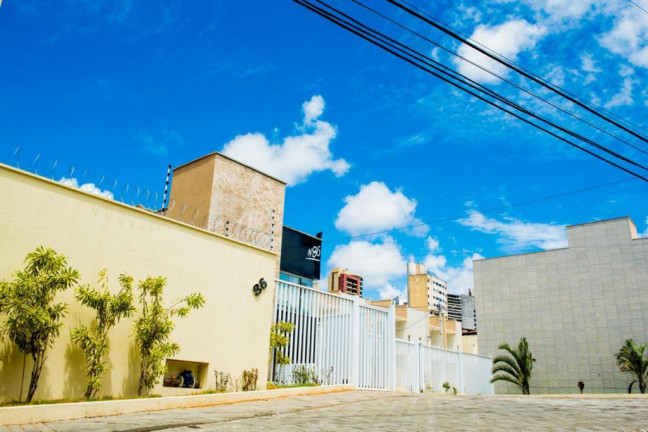 Imagem Casa de Condomínio com 3 Quartos à Venda, 90 m² em Ponta Negra - Natal