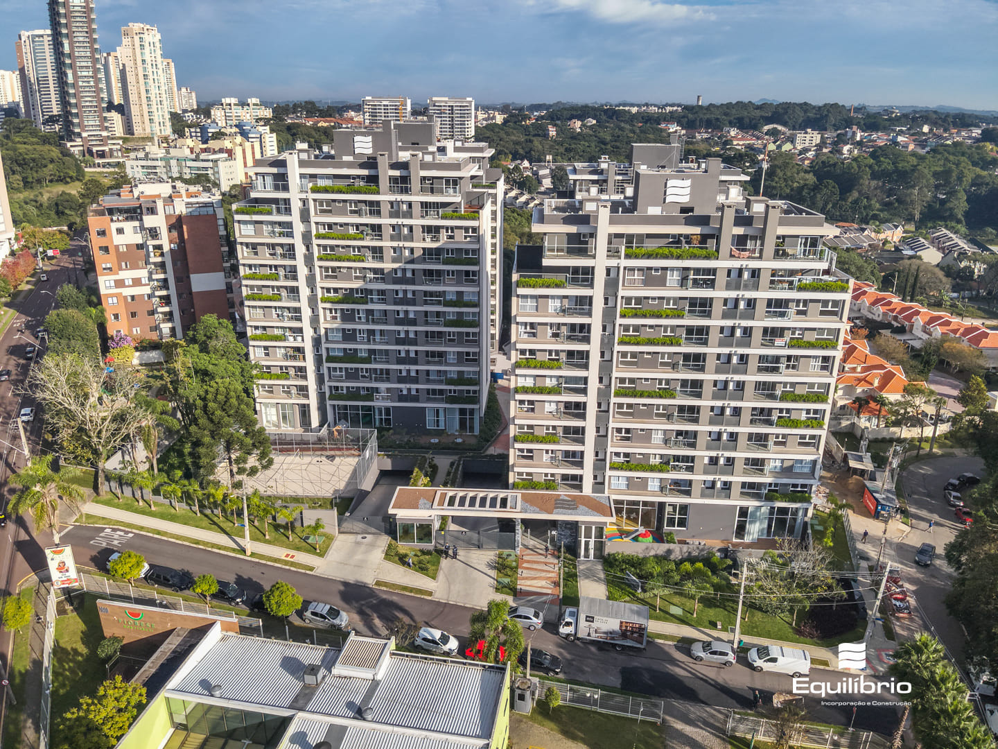 Imagem Apartamento com 3 Quartos à Venda, 87 m² em Mossunguê - CURITIBA