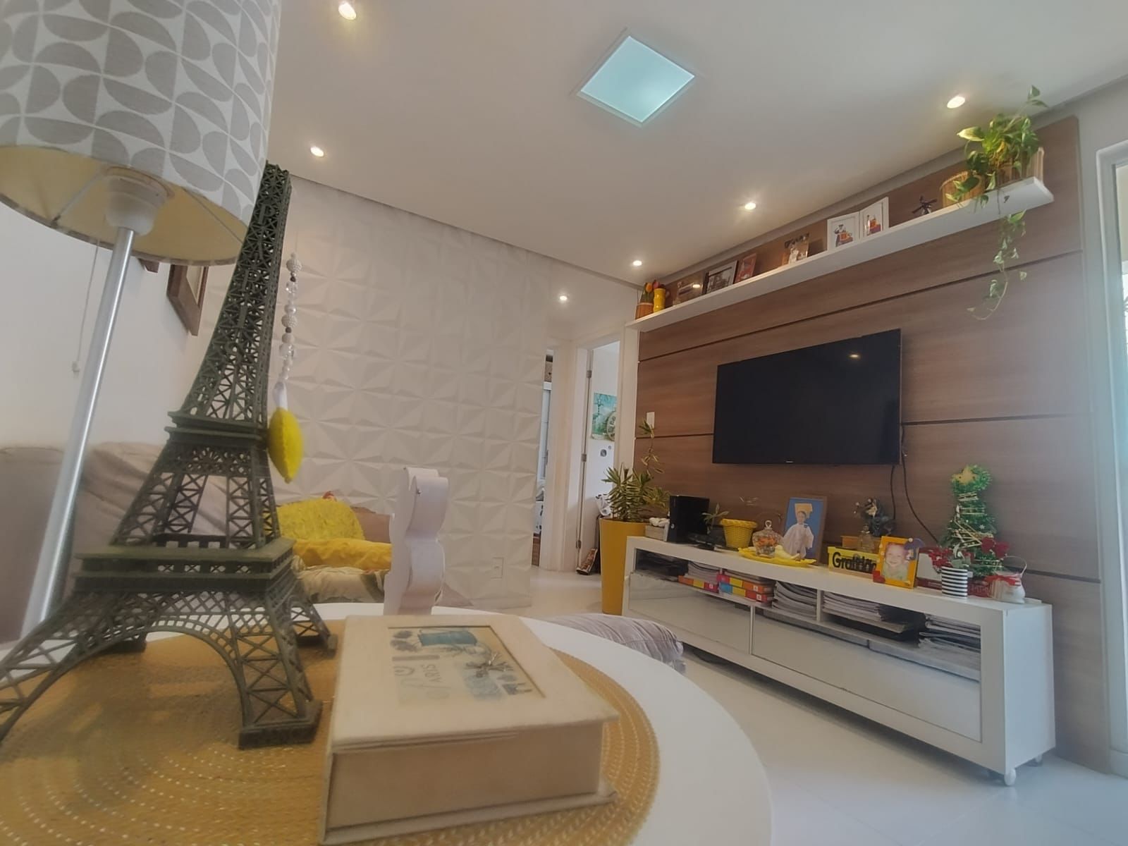 Imagem Apartamento com 2 Quartos para Alugar, 53 m² em Boa União (Abrantes) - Camaçari Imagem Apartamento com 2 Quartos para Alugar, 53 m² em Boa União (Abrantes) - Camaçari